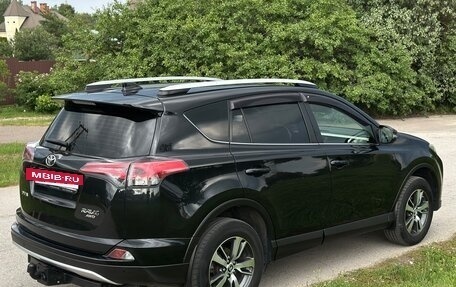 Toyota RAV4, 2015 год, 1 890 000 рублей, 8 фотография