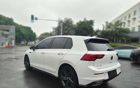 Volkswagen Golf VIII, 2022 год, 1 920 001 рублей, 4 фотография