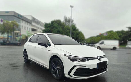 Volkswagen Golf VIII, 2022 год, 1 920 001 рублей, 3 фотография