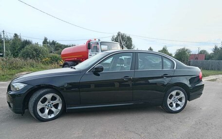 BMW 3 серия, 2011 год, 1 140 000 рублей, 3 фотография