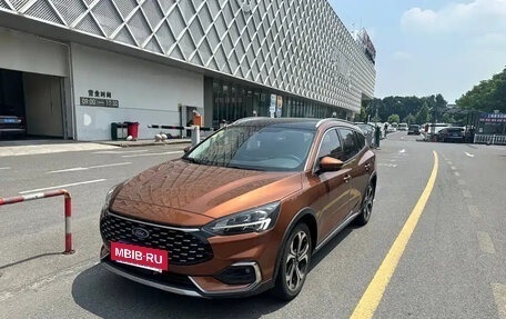 Ford Focus IV, 2021 год, 1 370 998 рублей, 2 фотография