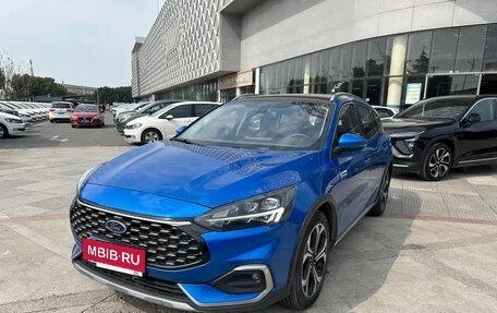 Ford Focus IV, 2021 год, 1 350 998 рублей, 2 фотография
