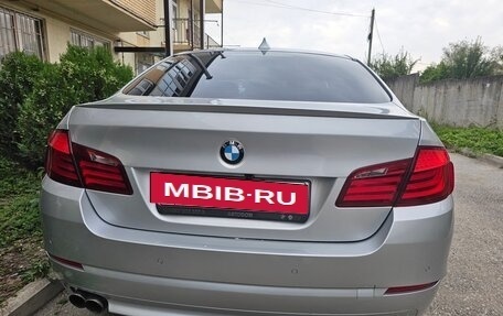 BMW 5 серия, 2012 год, 2 200 000 рублей, 3 фотография