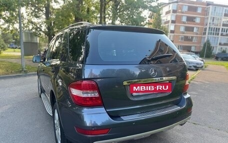 Mercedes-Benz M-Класс, 2011 год, 1 490 000 рублей, 3 фотография