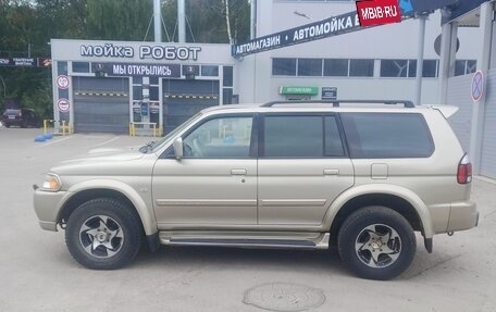 Mitsubishi Pajero Sport II рестайлинг, 2007 год, 1 000 000 рублей, 2 фотография