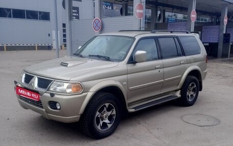 Mitsubishi Pajero Sport II рестайлинг, 2007 год, 1 000 000 рублей, 3 фотография