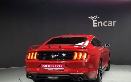 Ford Mustang VI рестайлинг, 2022 год, 3 007 757 рублей, 4 фотография