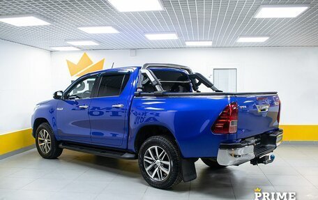 Toyota Hilux VIII, 2017 год, 3 499 000 рублей, 4 фотография