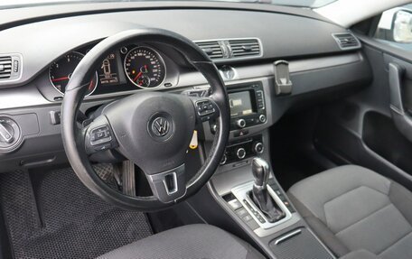 Volkswagen Passat B7, 2011 год, 1 239 000 рублей, 5 фотография