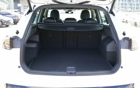 Volkswagen Tiguan, 2025 год, 4 450 000 рублей, 8 фотография