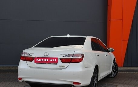 Toyota Camry, 2017 год, 2 179 000 рублей, 4 фотография
