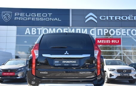 Mitsubishi Pajero Sport III рестайлинг, 2018 год, 2 990 000 рублей, 6 фотография