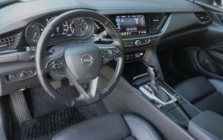 Opel Insignia II рестайлинг, 2018 год, 1 679 000 рублей, 5 фотография