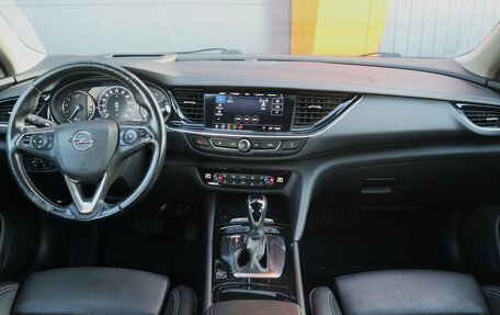 Opel Insignia II рестайлинг, 2018 год, 1 679 000 рублей, 6 фотография