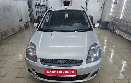 Ford Fiesta, 2007 год, 320 000 рублей, 2 фотография