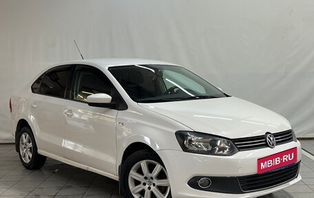 Volkswagen Polo VI (EU Market), 2012 год, 590 000 рублей, 2 фотография