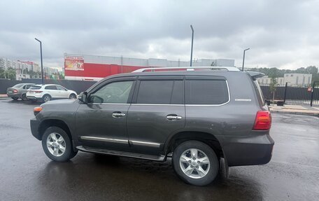 Toyota Land Cruiser 200, 2014 год, 4 150 000 рублей, 2 фотография