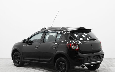 Renault Sandero II рестайлинг, 2017 год, 649 000 рублей, 4 фотография