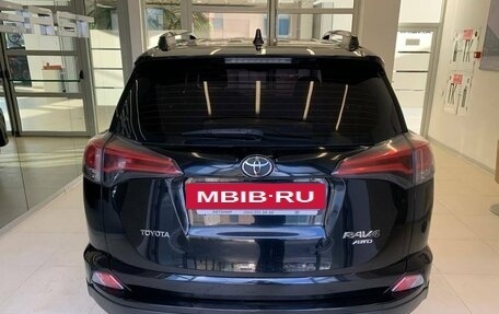Toyota RAV4, 2019 год, 2 550 000 рублей, 5 фотография
