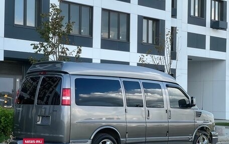 Chevrolet Express II, 2011 год, 2 950 000 рублей, 4 фотография