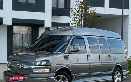 Chevrolet Express II, 2011 год, 2 950 000 рублей, 3 фотография