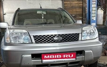 Nissan X-Trail, 2001 год, 650 000 рублей, 2 фотография
