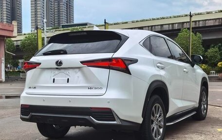 Lexus NX I, 2021 год, 3 000 000 рублей, 4 фотография