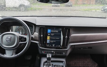 Volvo V90 Cross Country I рестайлинг, 2018 год, 3 600 000 рублей, 4 фотография