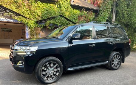 Toyota Land Cruiser 200, 2020 год, 6 380 000 рублей, 1 фотография