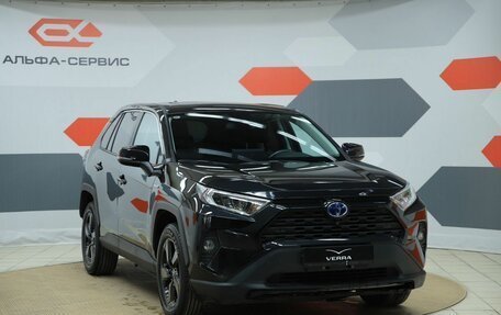 Toyota RAV4, 2022 год, 3 890 000 рублей, 3 фотография