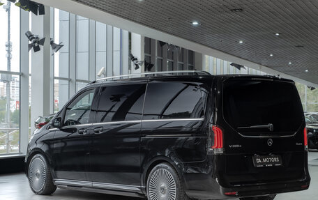 Mercedes-Benz V-Класс, 2024 год, 30 000 000 рублей, 9 фотография