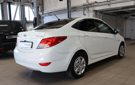 Hyundai Solaris II рестайлинг, 2011 год, 699 990 рублей, 5 фотография