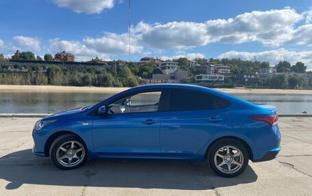 Hyundai Solaris II рестайлинг, 2020 год, 1 350 000 рублей, 3 фотография
