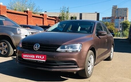 Volkswagen Jetta VI, 2014 год, 1 300 000 рублей, 2 фотография
