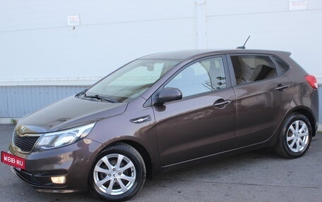 KIA Rio III рестайлинг, 2017 год, 1 020 000 рублей, 2 фотография