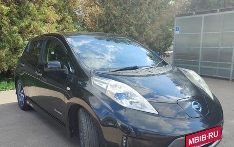 Nissan Leaf I, 2014 год, 830 000 рублей, 2 фотография