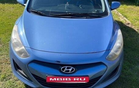 Hyundai i30 II рестайлинг, 2012 год, 950 000 рублей, 3 фотография