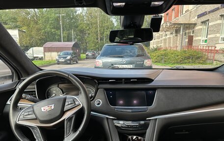 Cadillac XT5 I рестайлинг, 2017 год, 2 850 000 рублей, 5 фотография