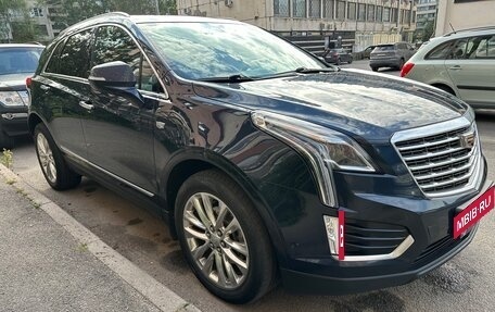 Cadillac XT5 I рестайлинг, 2017 год, 2 850 000 рублей, 3 фотография