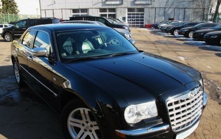 Chrysler 300C II, 2006 год, 1 280 000 рублей, 4 фотография