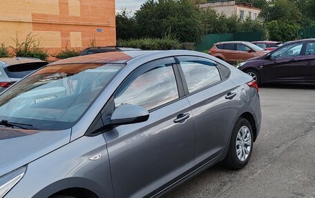 Hyundai Solaris II рестайлинг, 2019 год, 1 000 300 рублей, 2 фотография