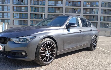 BMW 3 серия, 2018 год, 1 999 000 рублей, 5 фотография