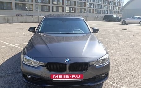 BMW 3 серия, 2018 год, 1 999 000 рублей, 8 фотография