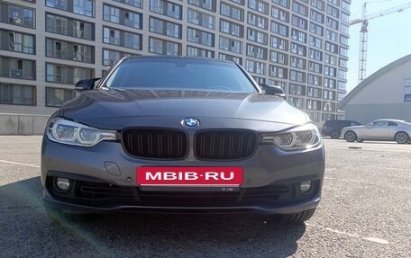 BMW 3 серия, 2018 год, 1 999 000 рублей, 7 фотография