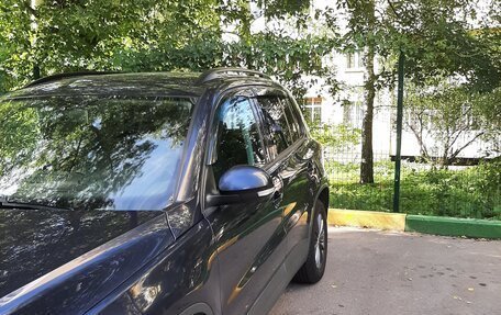 Volkswagen Tiguan I, 2011 год, 950 000 рублей, 2 фотография