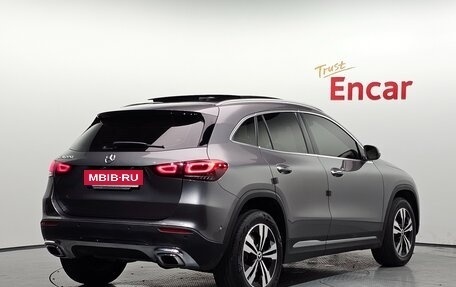 Mercedes-Benz GLA, 2021 год, 2 999 773 рублей, 2 фотография