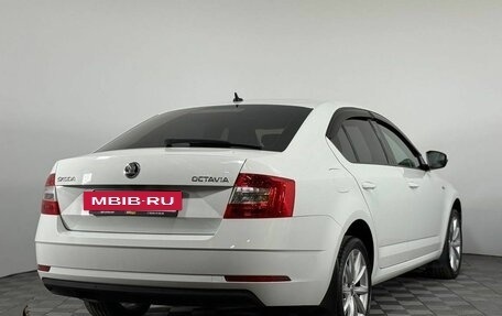 Skoda Octavia, 2019 год, 1 899 000 рублей, 5 фотография