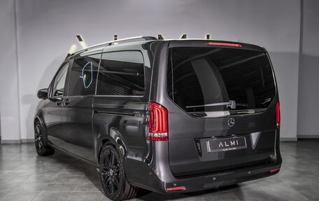 Mercedes-Benz V-Класс, 2021 год, 16 900 000 рублей, 3 фотография