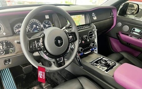 Rolls-Royce Cullinan, 2023 год, 36 710 680 рублей, 6 фотография