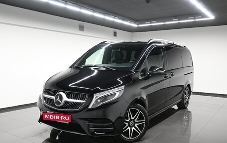Mercedes-Benz V-Класс, 2020 год, 5 950 000 рублей, 3 фотография